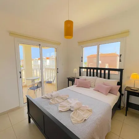 Scarlett, Ayia Thekla Villa *